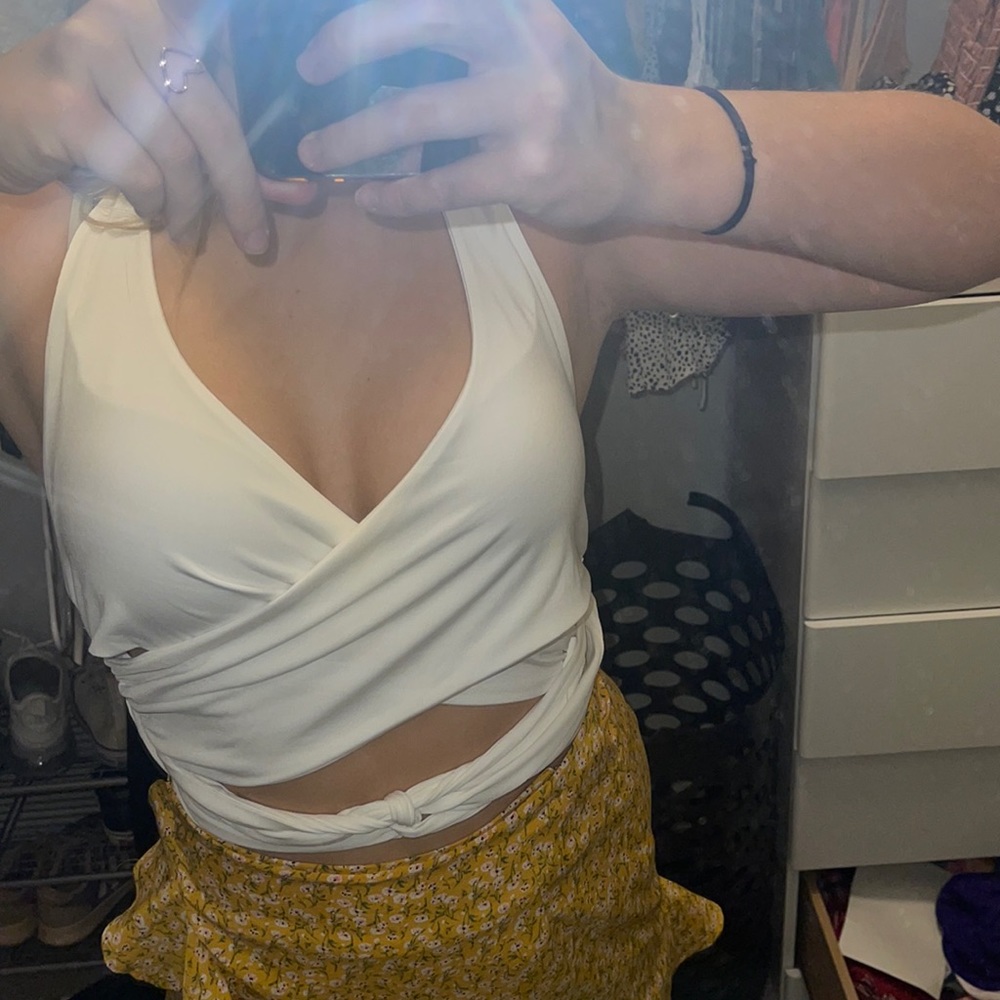 White top never worn
